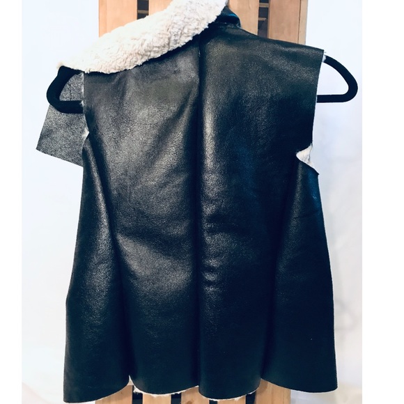 Black vest - Picture 6 of 6